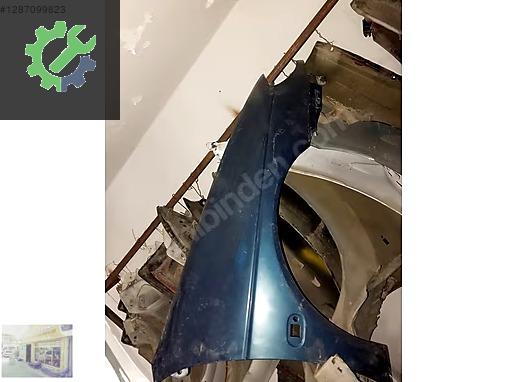 98 MEGANE 1 SAĞ ÖN ÇAMURLUK ORJİNAL ÇIKMA