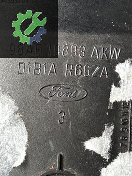 98AB19893AKW D1B1A FORD FOCUS MK KALORİFER IZGARASI HAVA MENFEZİ
