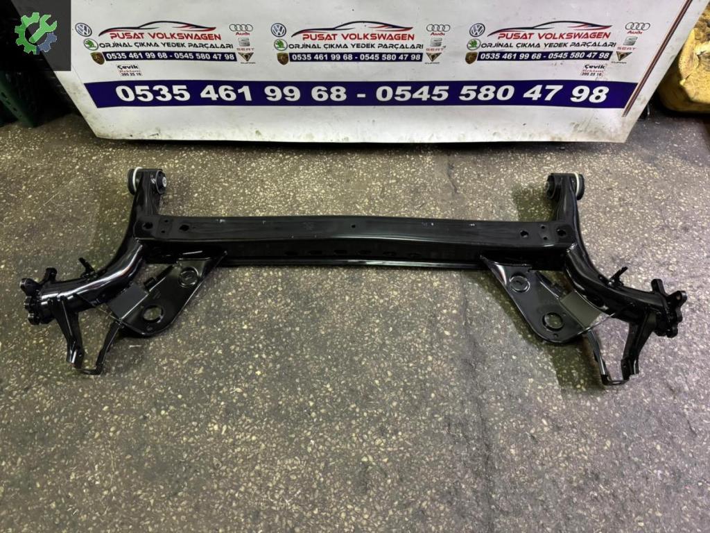 Seat Leon Arka Dingil 5Q0501049BA çıkma parça