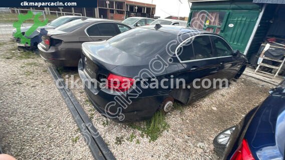 BMW 5 Serisi Çamurluk (Arka) çıkma parça