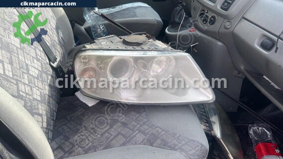 Volkswagen Touareg Far çıkma parça