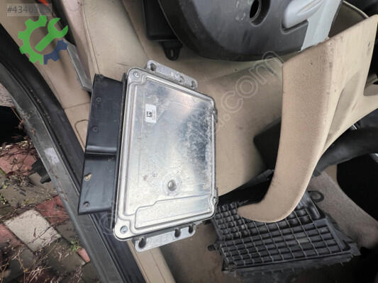 Alfa Romeo GT Motor Beyni 0281012882 çıkma parça