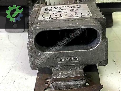 A0255453332 ESG400 MERCEDES W202 W210 FAN KONTROL ÜNİTESİ BEYNİ