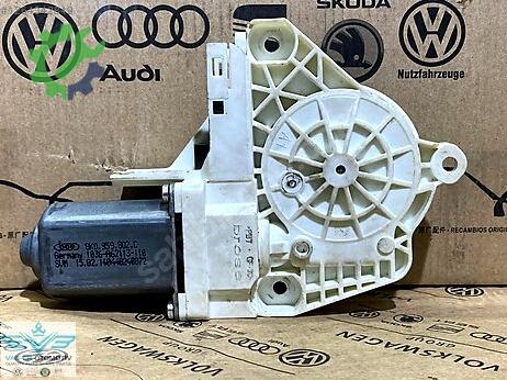 Audi A1 Cam çıkma parça