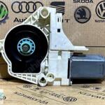 Audi A1 2011-2018 Çıkma Cam 8K0959802C