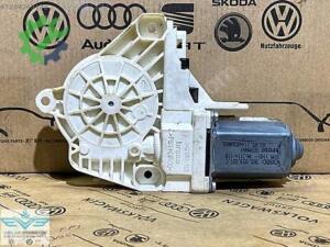 Audi A1 2011-2018 Çıkma Cam 8K0959801C