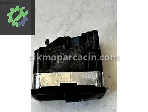 Mercedes-Benz EQA Cam Düğmesi A2049055802 çıkma parça