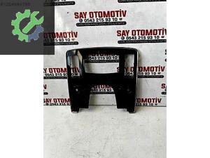 A2076808193 MERCEDES W207 CABRİO ORTA KONSOL ÇERÇEVESİ