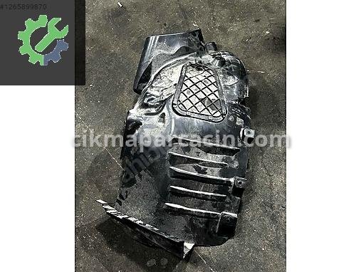 Mercedes-Benz CLA Davlumbaz A2076902430 çıkma parça