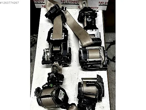 Mercedes-Benz CLA Emniyet Kemeri A2078605985 çıkma parça