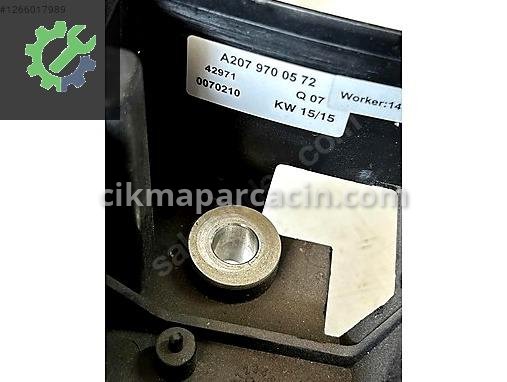 Mercedes-Benz CLA Koltuk Başlığı A2079700572 çıkma parça