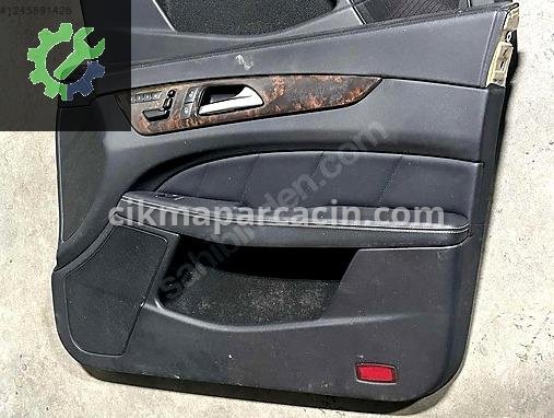 Mercedes-Benz CLS Kapı Döşemesi A2187600161 çıkma parça