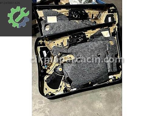 Mercedes-Benz CLS Kapı Döşemesi A2187600161 çıkma parça