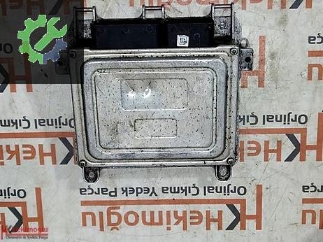 Mercedes-Benz MB Beyin A2669000900 çıkma parça