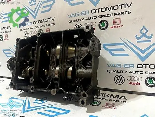 Audi A3 Yağ Pompası 03L103537 çıkma parça