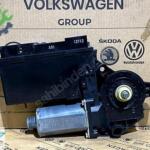 Audi A4 2001-2008 Çıkma Cam 8E0959801E