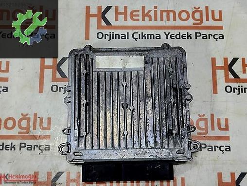 Mercedes-Benz GL Beyin A6421508900 çıkma parça