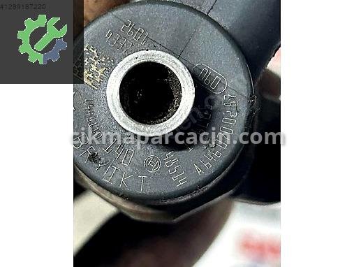 Mercedes-Benz Vito Enjektör 0445110140 çıkma parça