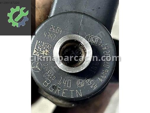 Mercedes-Benz Vito Enjektör 0445110140 çıkma parça
