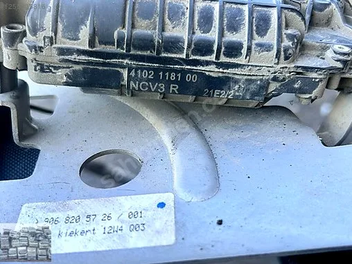Mercedes-Benz Sprinter Röle A9068205726 çıkma parça
