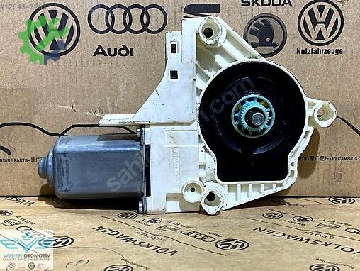 Seat Alhambra Cam 8K0959801B çıkma parça