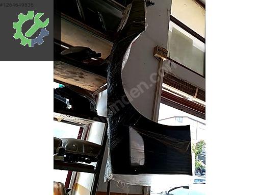 TOYOTA VERSO SAĞ ÖN ÇAMURLUK