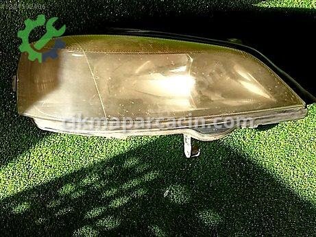 Opel Astra Sağ Ön Far çıkma parça