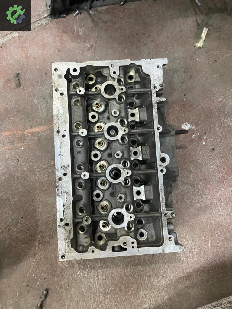 Audi A3 Silindir Kapağı çıkma parça