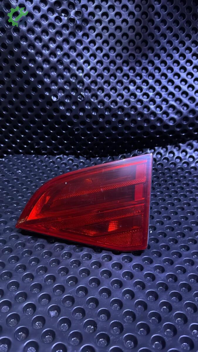 Audi A4 Sağ İç Stop çıkma parça