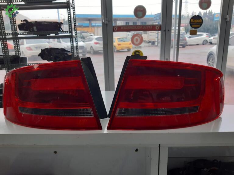 Audi A4 Sağ Stop çıkma parça