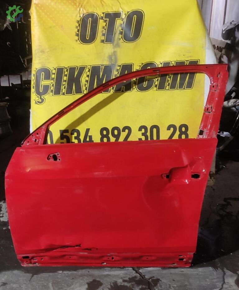 Audi Q2 Sol Ön Kapı çıkma parça