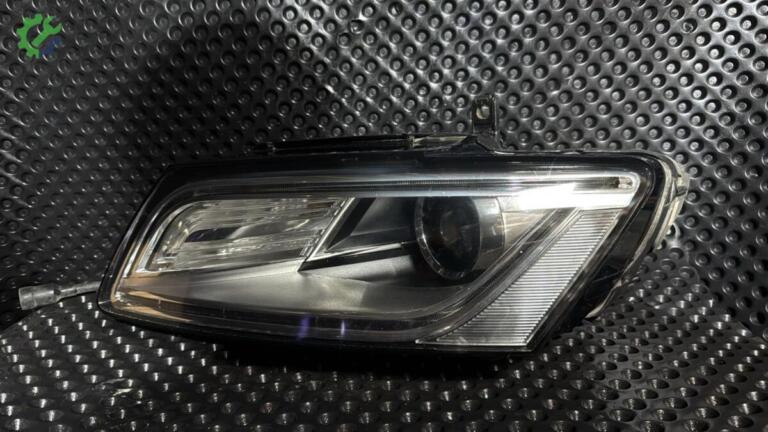 Audi Q5 Far çıkma parça