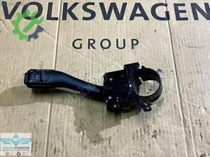 Audi A2 Sıfır Sinyal Kolu 8L0953513J