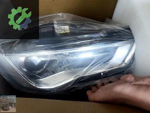 AUDİ A3 2013-2017 SAĞ FAR XENON FULL DOLU FARLAR