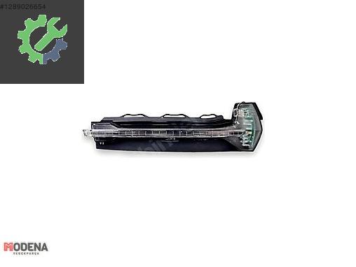 AUDI A3 2013- YAN AYNA SİNYALİ SIFIR 8V0949101 / 8V0949102