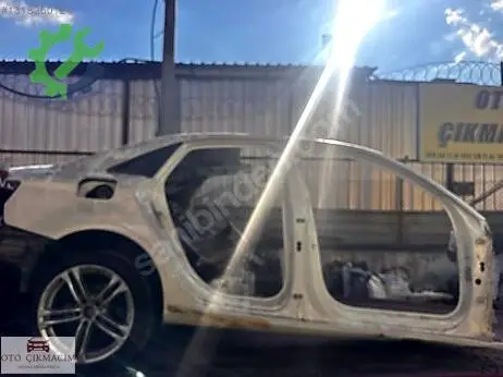 Audi A3 Kapı (Arka Sağ) çıkma parça