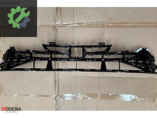 AUDI A3 2024- ÖN PANJUR ALT IZGARA SIFIR 8Y0807647F