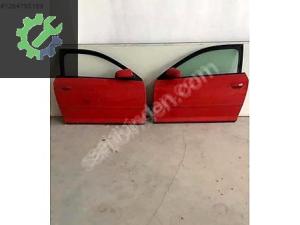 AUDİ A3 COUPE HACTHBACK SAG DOLU KAPI CAM KİLİT CAM MOTORU