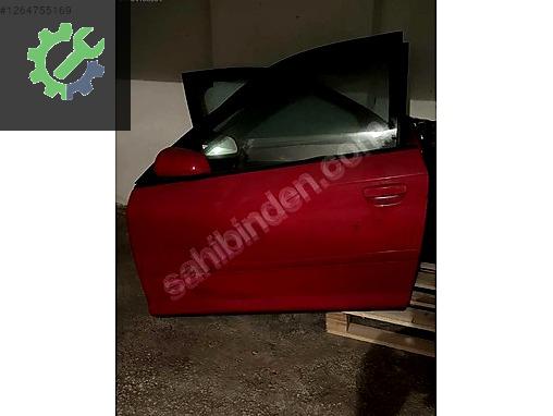 AUDİ A3 COUPE HACTHBACK SAG DOLU KAPI CAM KİLİT CAM MOTORU