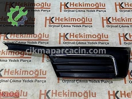 Audi A3 Sis Farı Çerçevesi çıkma parça