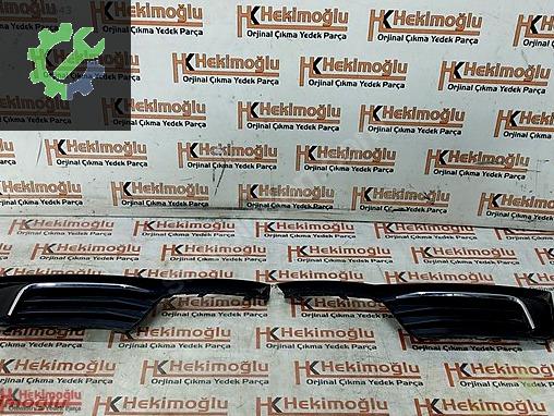 Audi A3 Sis Farı Çerçevesi 8V3807682R çıkma parça