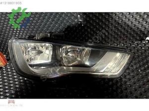 Audi A3 Sağ Ön Far