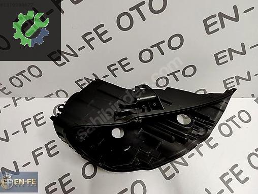 Audi A3 Sol Ön Far çıkma parça