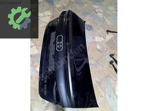 AUDİ A3 SEDAN BAGAJ KAPAGİ