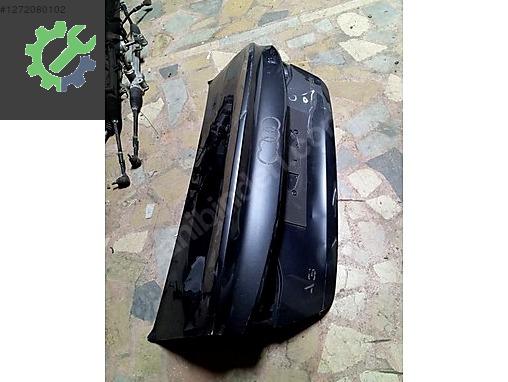 AUDİ A3 SEDAN BAGAJ KAPAGİ