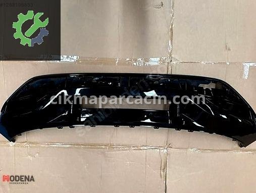 Audi A3 Tampon Spoyleri 8Y0807521D çıkma parça