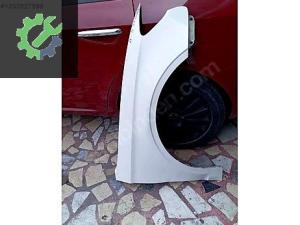 AUDİ A3 SEDAN SAG ON CAMURLUK