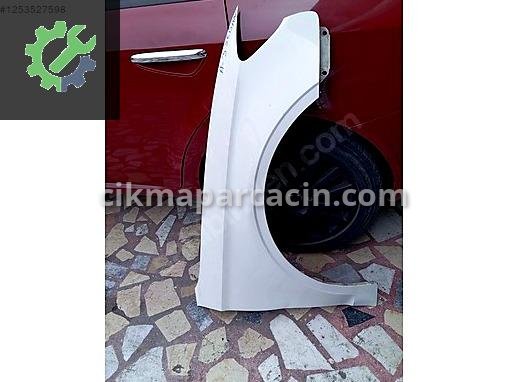 Audi A3 Sağ Ön Çamurluk çıkma parça