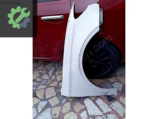 AUDİ A3 SEDAN SAG ON CAMURLUK