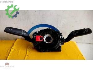 AUDİ A3 SİNYAL KOLU SARGILI 8V0953521